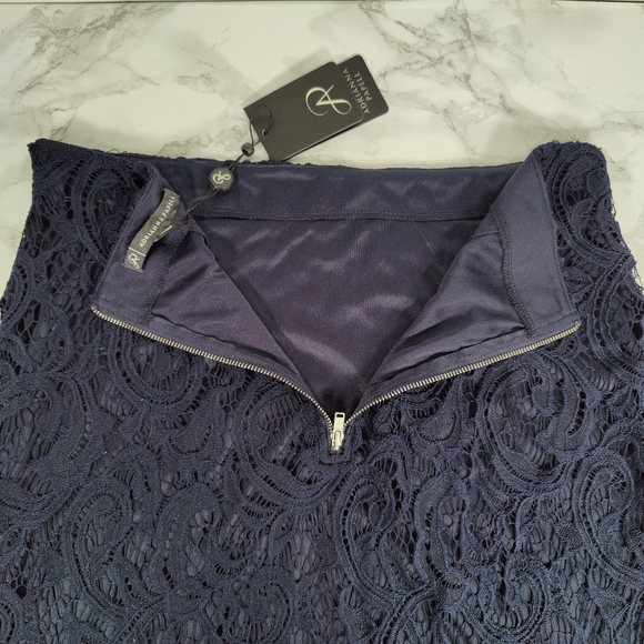 NWT Adrianna Papell Blue Moon Navy Lace Pencil Skirt Size Small - Picture 6 of 10